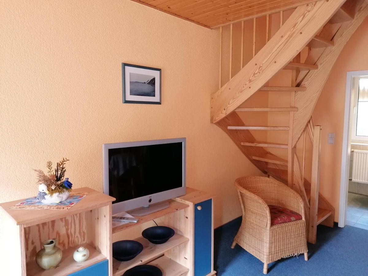 Gasthof-Ferienwohnungen-Kliesow'S Reuse Alt Reddevitz Luaran gambar